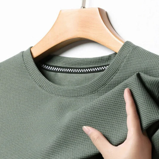 ARLES TECH TEE